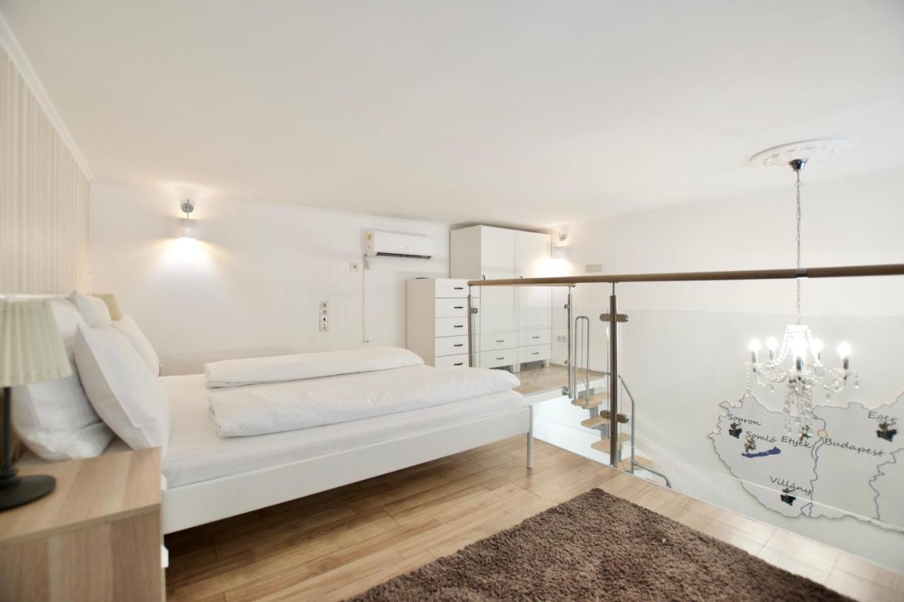 Standard Apartment By Hi5- Rose Street'S Home 부다페스트 외부 사진
